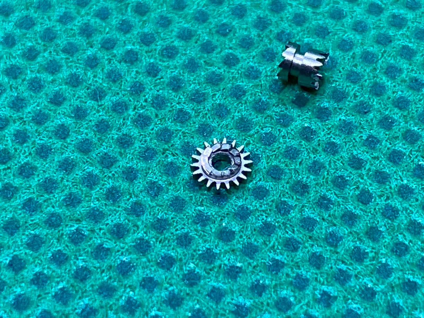 AS 1580 (Rado) Winding And Sliding Pinions