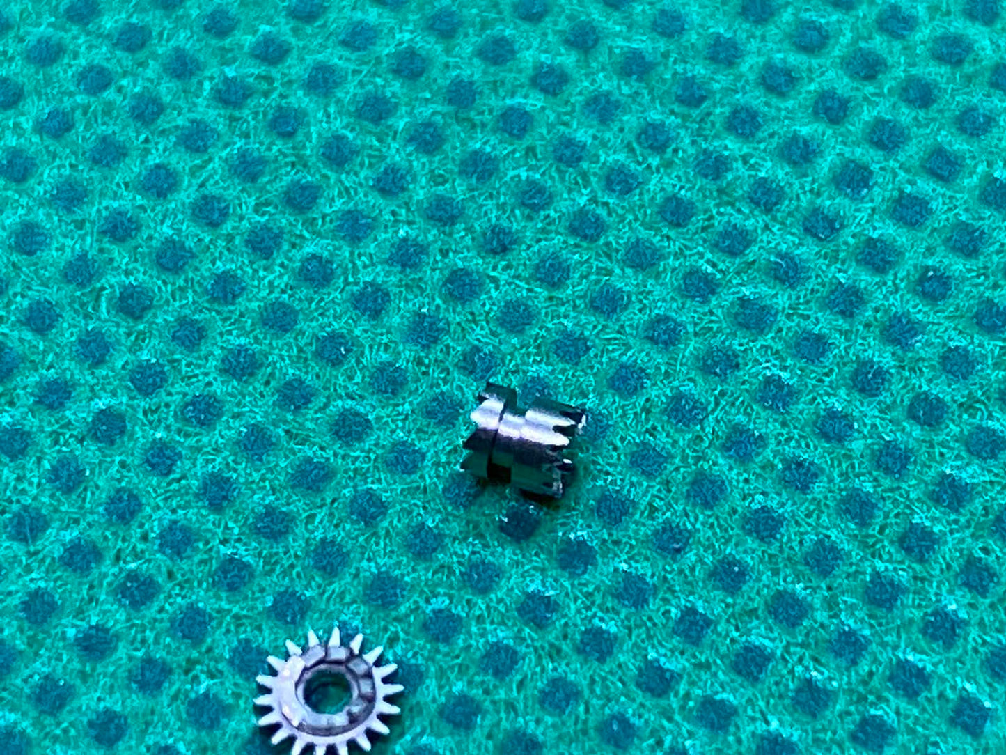 AS 1580 (Rado) Winding And Sliding Pinions