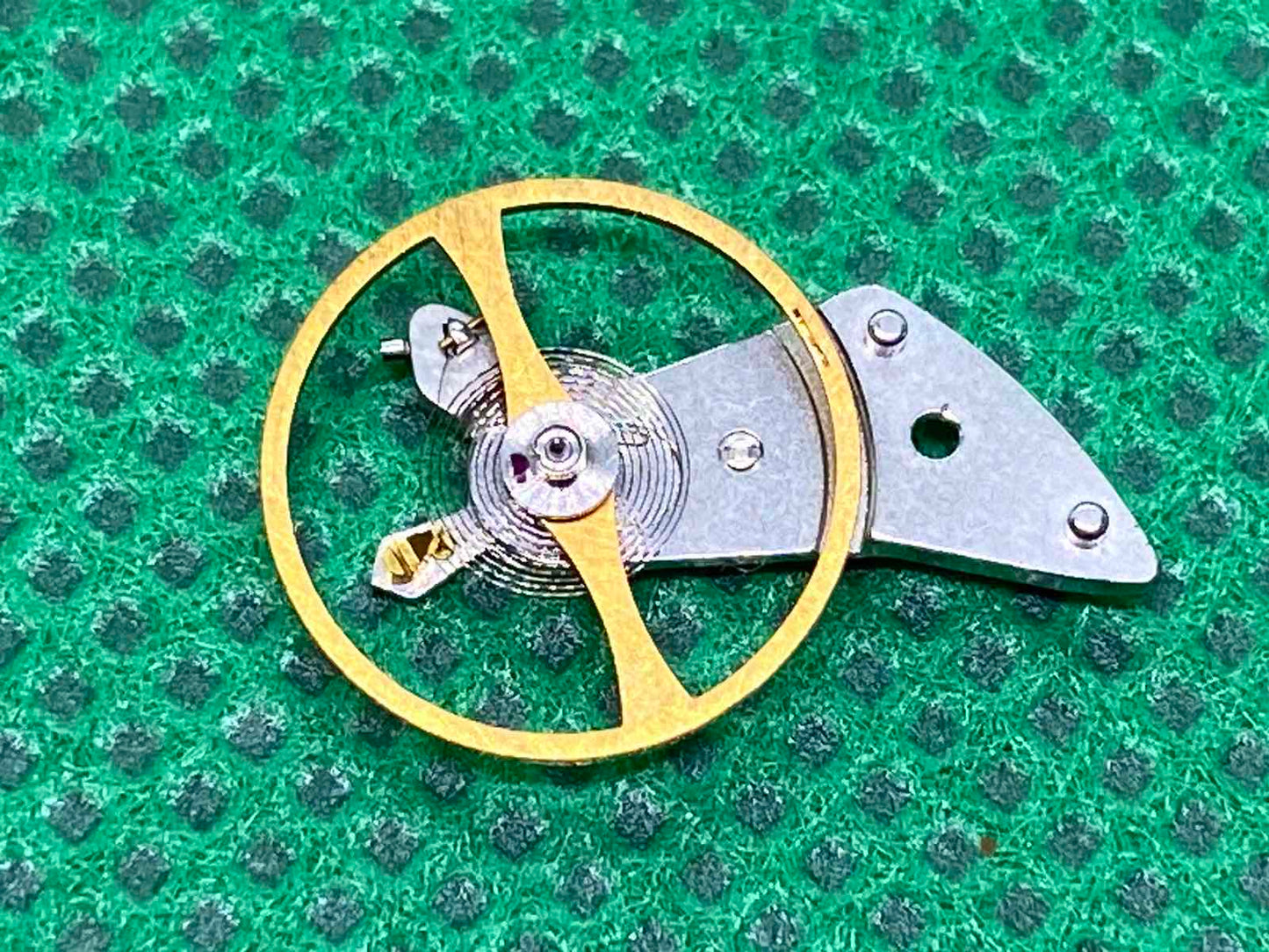 Certina 23-30 Balance Complete