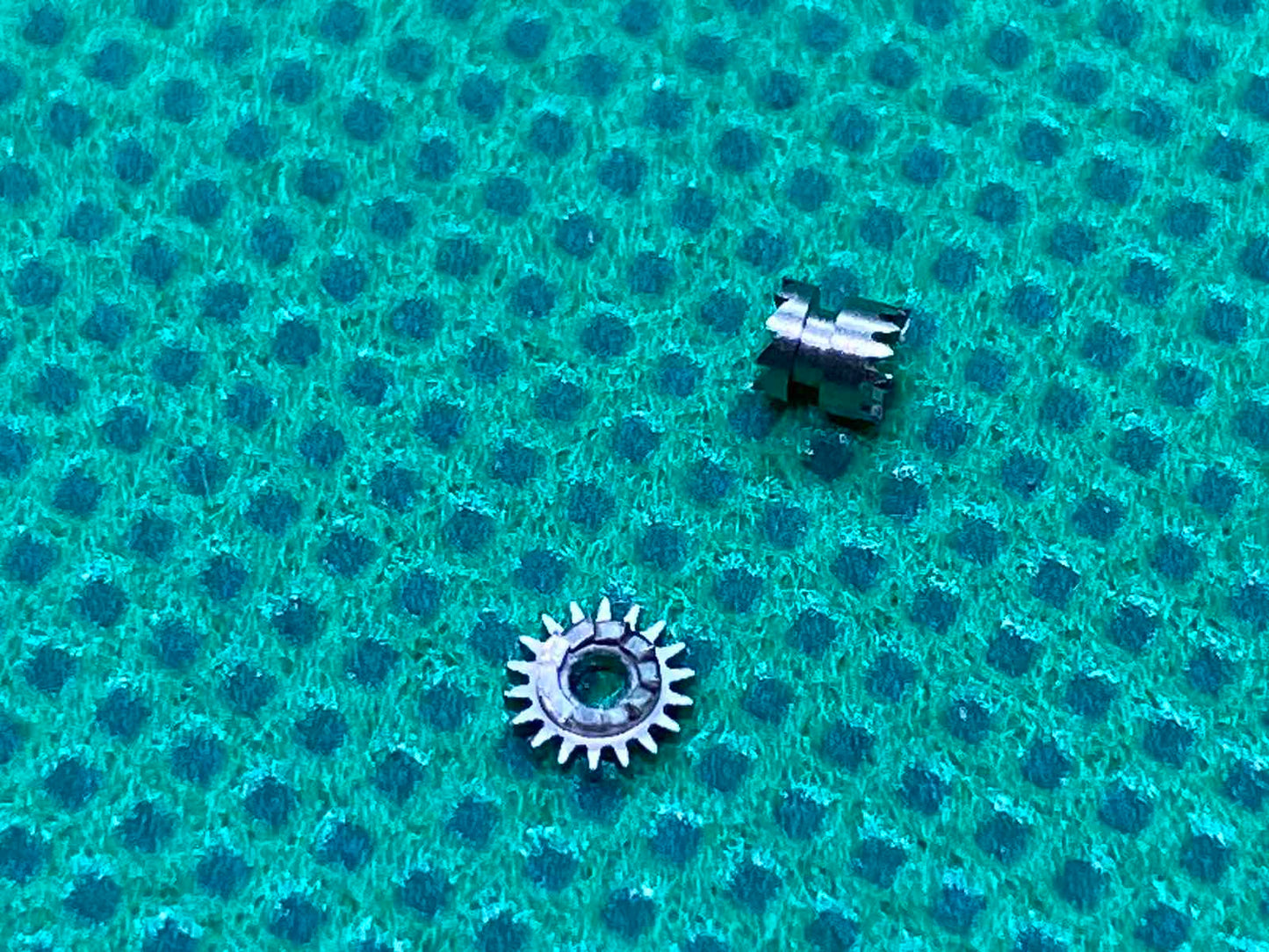 AS 1580 (Rado) Winding And Sliding Pinions