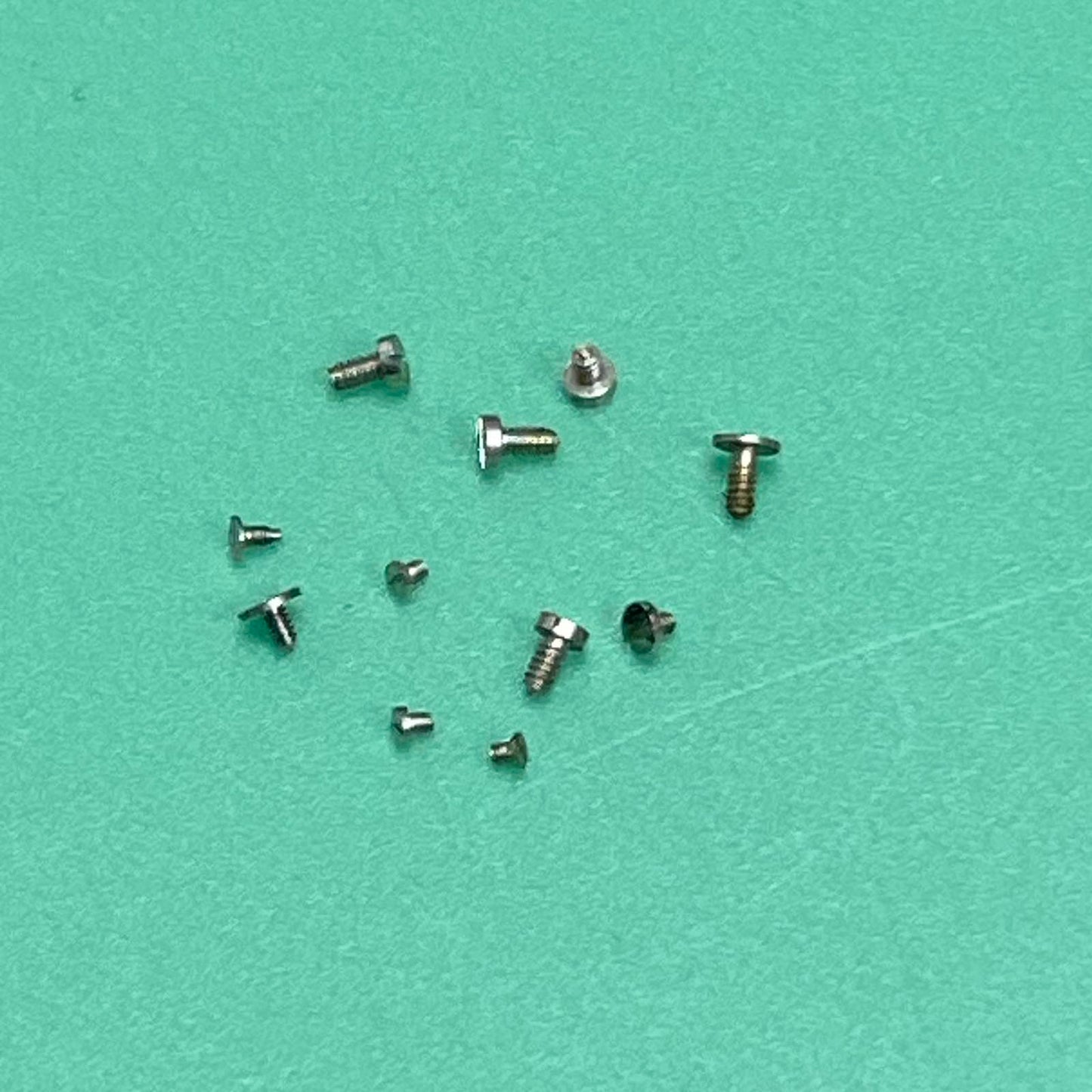 Piaget cal. 9P - lot of Screw